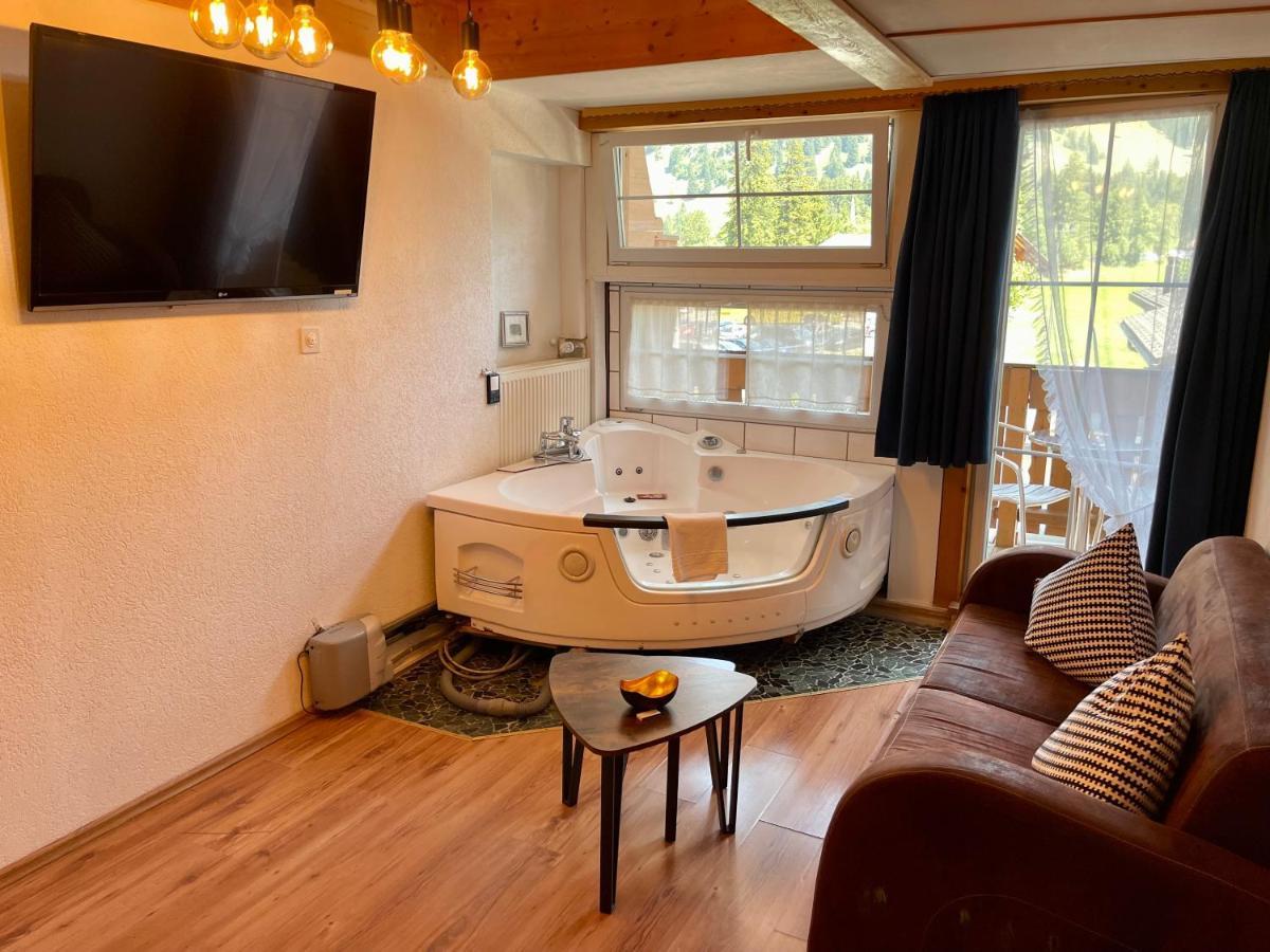 Chalet Hotel Adler Ag Kandersteg Extérieur photo