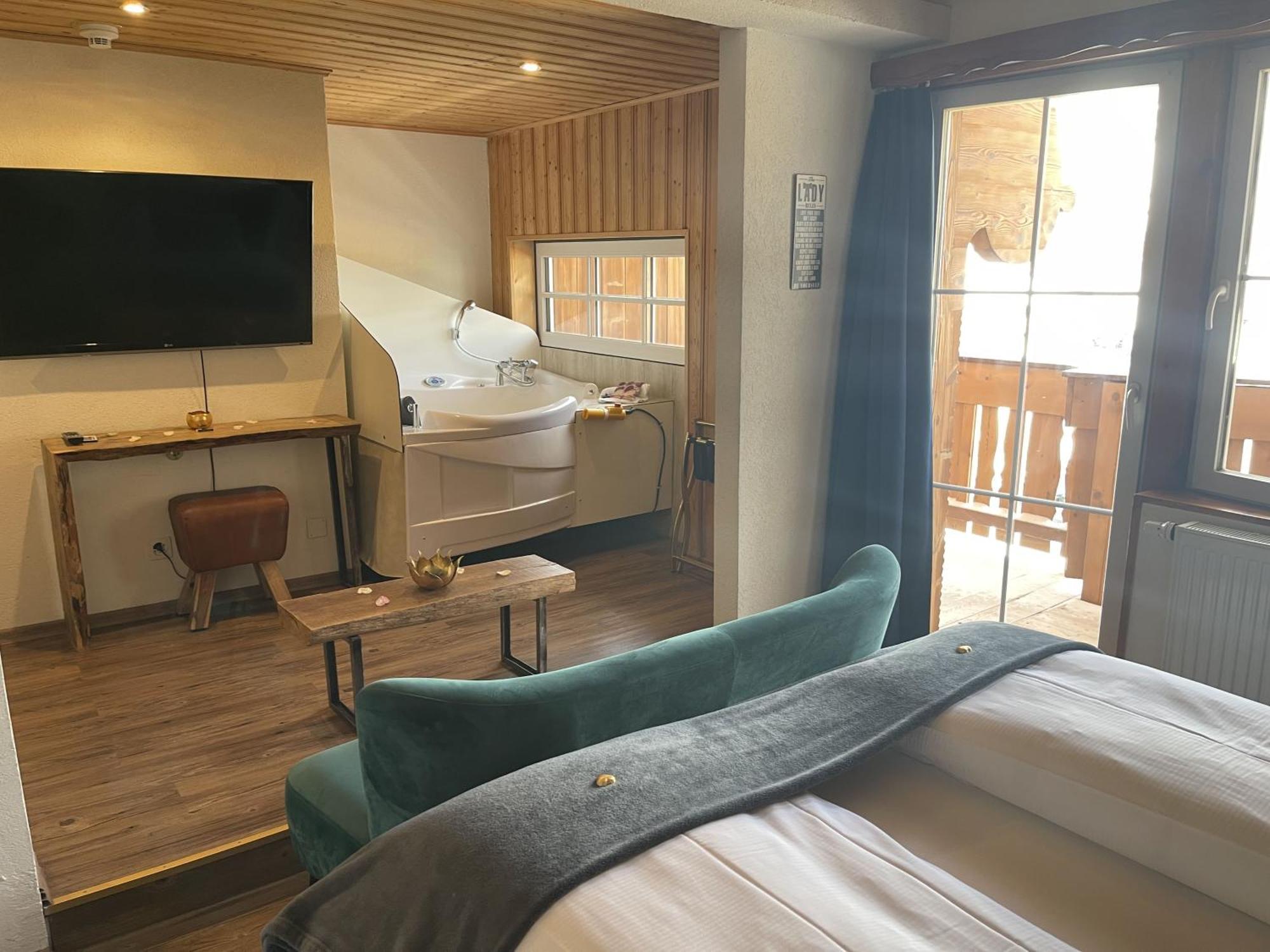 Chalet Hotel Adler Ag Kandersteg Extérieur photo