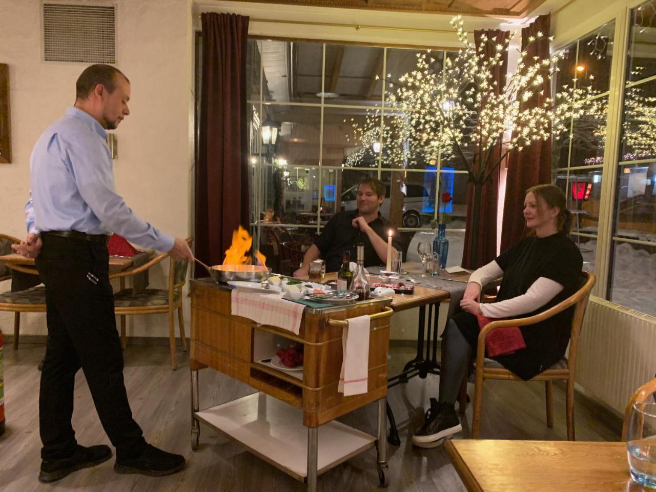 Chalet Hotel Adler Ag Kandersteg Extérieur photo