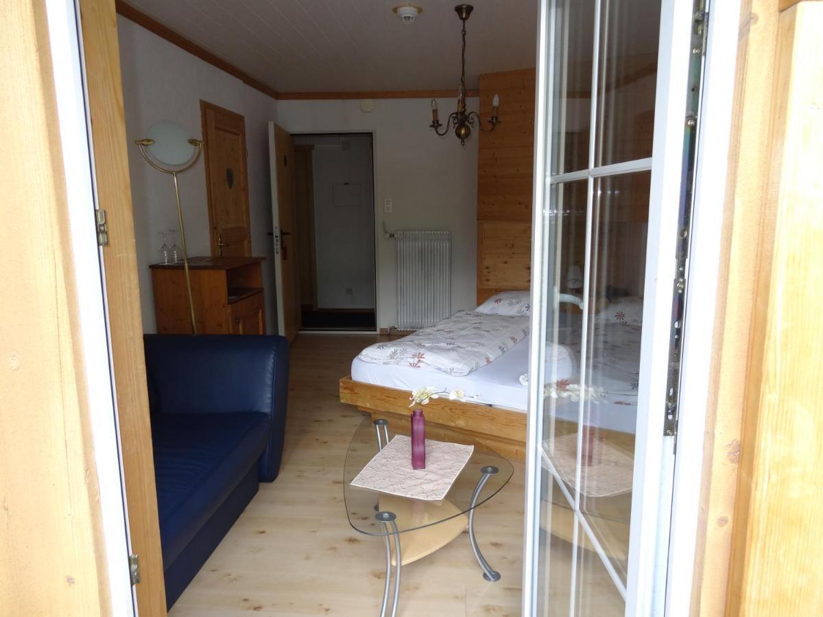Chalet Hotel Adler Ag Kandersteg Chambre photo